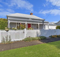 Red Door  Wishart - Accommodation Melbourne