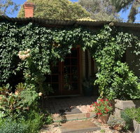 Red Hill Cottage - Accommodation Melbourne