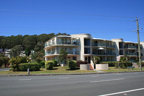 RIVERVIEW, UNIT 6, CURRUMBIN - Accommodation Melbourne 3