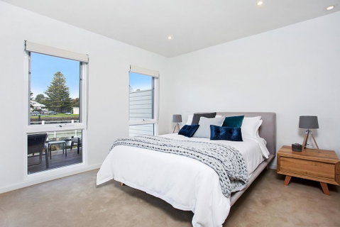 Robertson 6 - Accommodation Melbourne 2