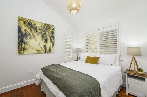Rockpool, 17a Dulconghi Street - Accommodation Melbourne 0