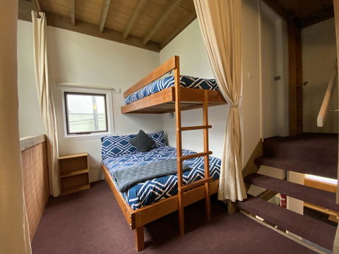 Ropers - Accommodation Melbourne 3