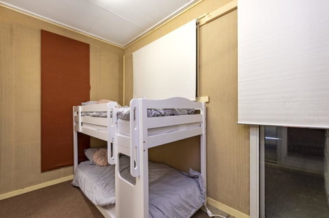 Rose Retreat - Accommodation Melbourne 3