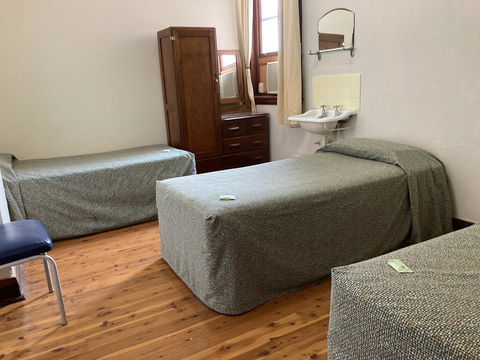 Royal Hotel Condobolin - Accommodation Melbourne 1