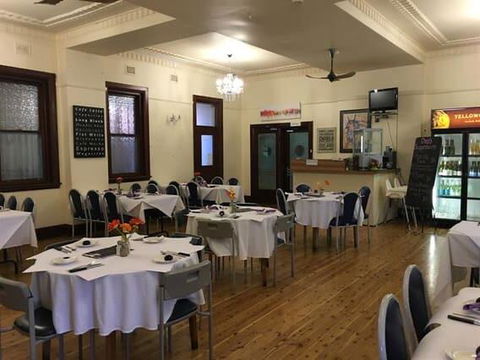 Royal Hotel Condobolin - Accommodation Melbourne 2