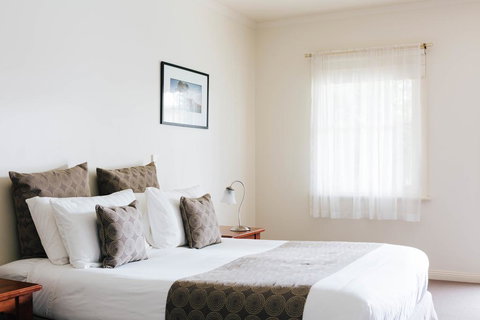 Royal Mail Hotel - Accommodation Melbourne 2