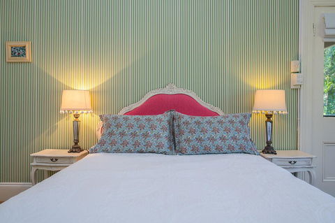 Russley Rural Retreat - Accommodation Melbourne 0