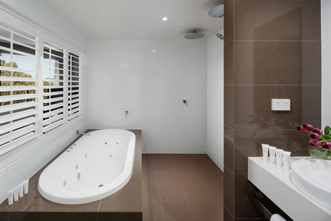 Rydges Adelaide - Accommodation Melbourne 2