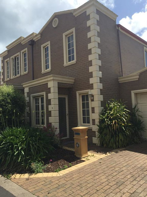 Salt Air On Lochard Place - Accommodation Melbourne 0