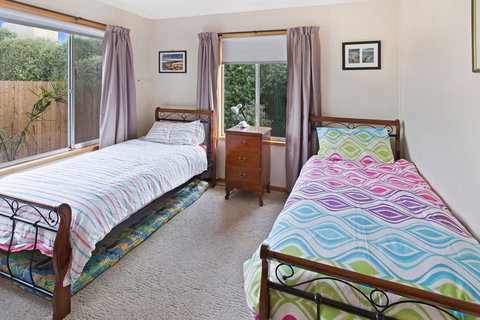 Sama-Sama - Walking Distance To Town And Water - Accommodation Melbourne 2