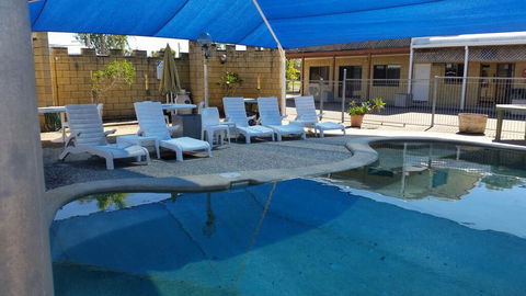 Sandcastle Motel Tin Can Bay - Accommodation Melbourne 1