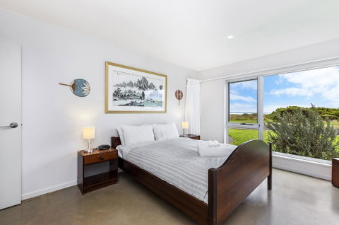 Sea-Lit - South Beach - Accommodation Melbourne 1