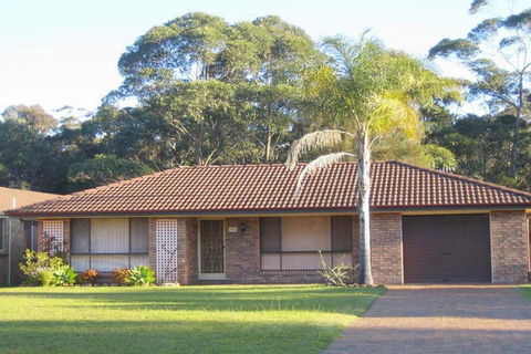 SEASCAPE In NARRAWALLEE - Accommodation Melbourne 0