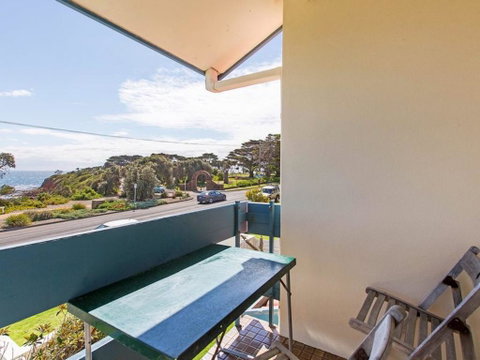 SEAVIEWS MORNINGTON.... - Accommodation Melbourne 3