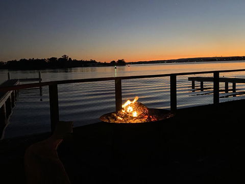 Serenity By The Lake - Accommodation Melbourne 2