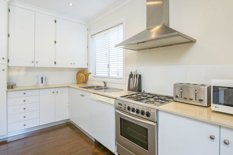 Serenity: Halls Gap - Accommodation Melbourne 1