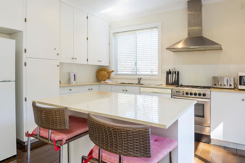 Serenity: Halls Gap - Accommodation Melbourne 2