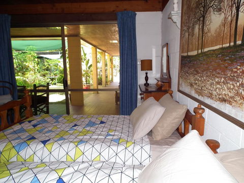 Shady Grove B&B - Accommodation Melbourne 0