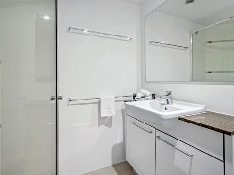 Sierra Grand Broadbeach Private 2 Bedroom - Accommodation Melbourne 3