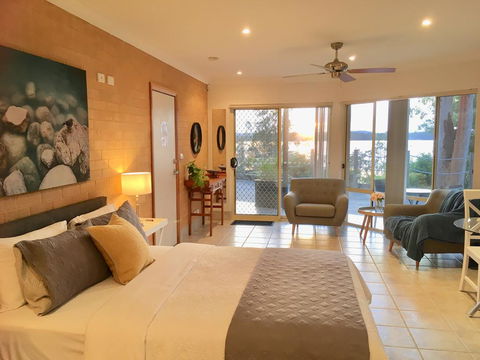 SilverWaters Waterfront Accommodation - Accommodation Melbourne 1