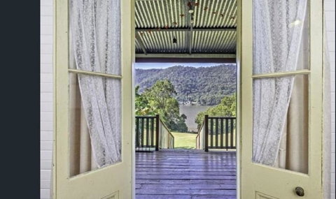 Singleton's Retreat Near Wiseman's Ferry - Accommodation Melbourne 3