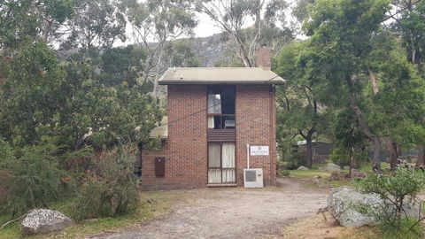 Six Seasons - Halls Gap - Accommodation Melbourne 1