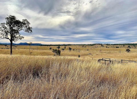Skyline Farm House - Accommodation Melbourne 3