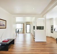 Skymirror Villa - Accommodation Melbourne