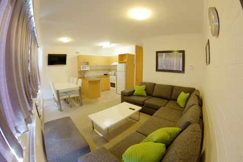 Snow Ski Apartments 08 - Accommodation Melbourne 0