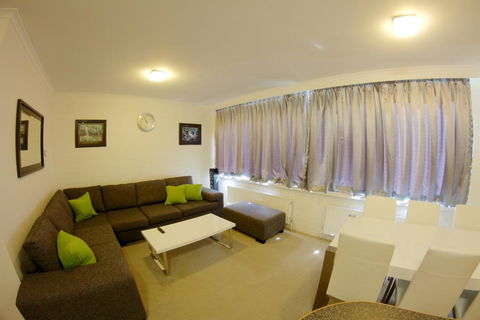 Snow Ski Apartments 08 - Accommodation Melbourne 3