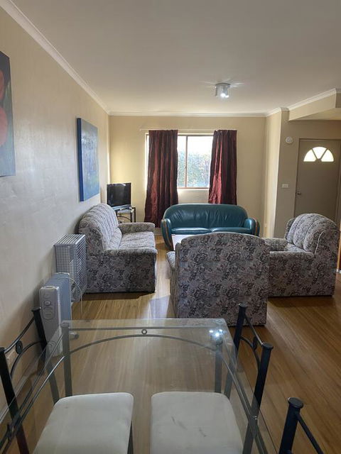 Snowgate Motel + Apartments - Melbourne 4u 1