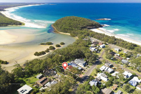 Soldier Crab Shack - 20 Macleay St - Accommodation Melbourne 0
