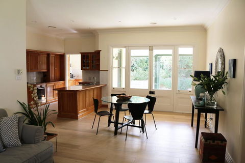 Somerset, Argyle Road Berrima - Accommodation Melbourne 3