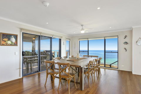 South Pacific Crescent 75, Ulladulla - Accommodation Melbourne 1