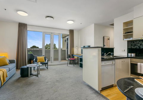 South Yarra Delight - Car Park, Wifi And Swimming Pool - Accommodation Melbourne 2