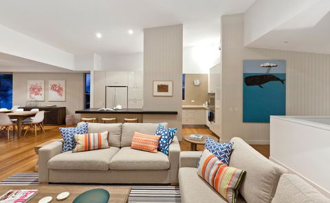 Spacious With Surf Views, Sunshine Beach - Accommodation Melbourne 3