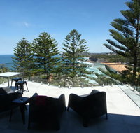 Spectacular Bilgola Beachhouse - Accommodation Melbourne