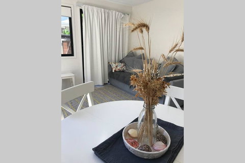 St Clair's Apartments, Cotton Tree - Accommodation Melbourne 0