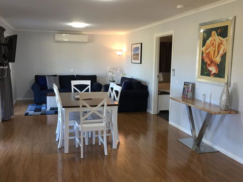 Starline Alpacas Farmstay Resort - Accommodation Melbourne 0