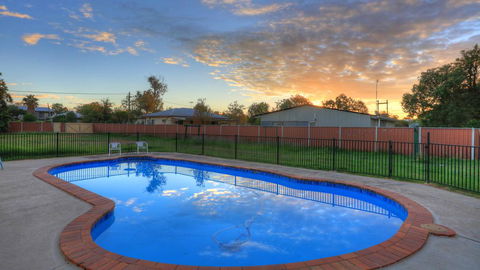 Starline Motor Inn - Accommodation Melbourne 1