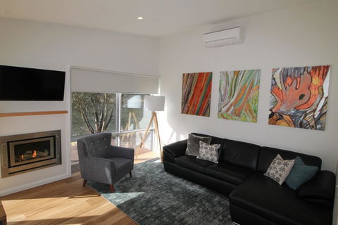 Stillwater Chalet A- Lake Crackenback - Accommodation Melbourne 0