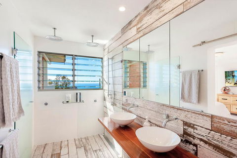Stunning Oceanview Retreat Between Beach And Bush - Accommodation Melbourne 3