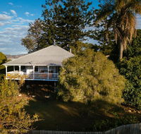 Stunning Queenslander - Accommodation Melbourne