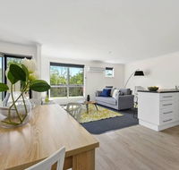 Stylish and Spacious Launceston Villa  Free Wifi - Accommodation Melbourne