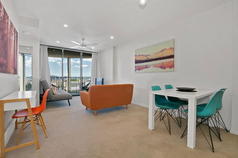 Stylish Resort Living In The City - Melbourne 4u 1