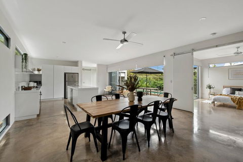 Sundays Beach House - Accommodation Melbourne 1