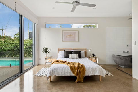 Sundays Beach House - Accommodation Melbourne 0