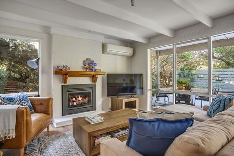 SunnySide At Sorrento: Walk To Beach & Village - Accommodation Melbourne 3