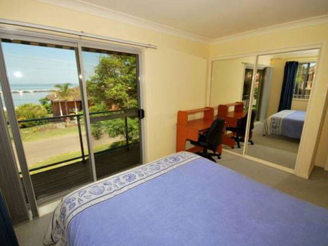 Sunset Place' 1/29 Sunset Boulevard- Gorgeous Townhouse So Close To The Water - Accommodation Melbourne 2