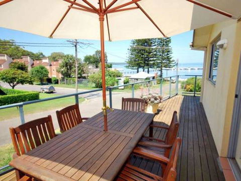 Sunset Place' 1/29 Sunset Boulevard- Gorgeous Townhouse So Close To The Water - Accommodation Melbourne 0